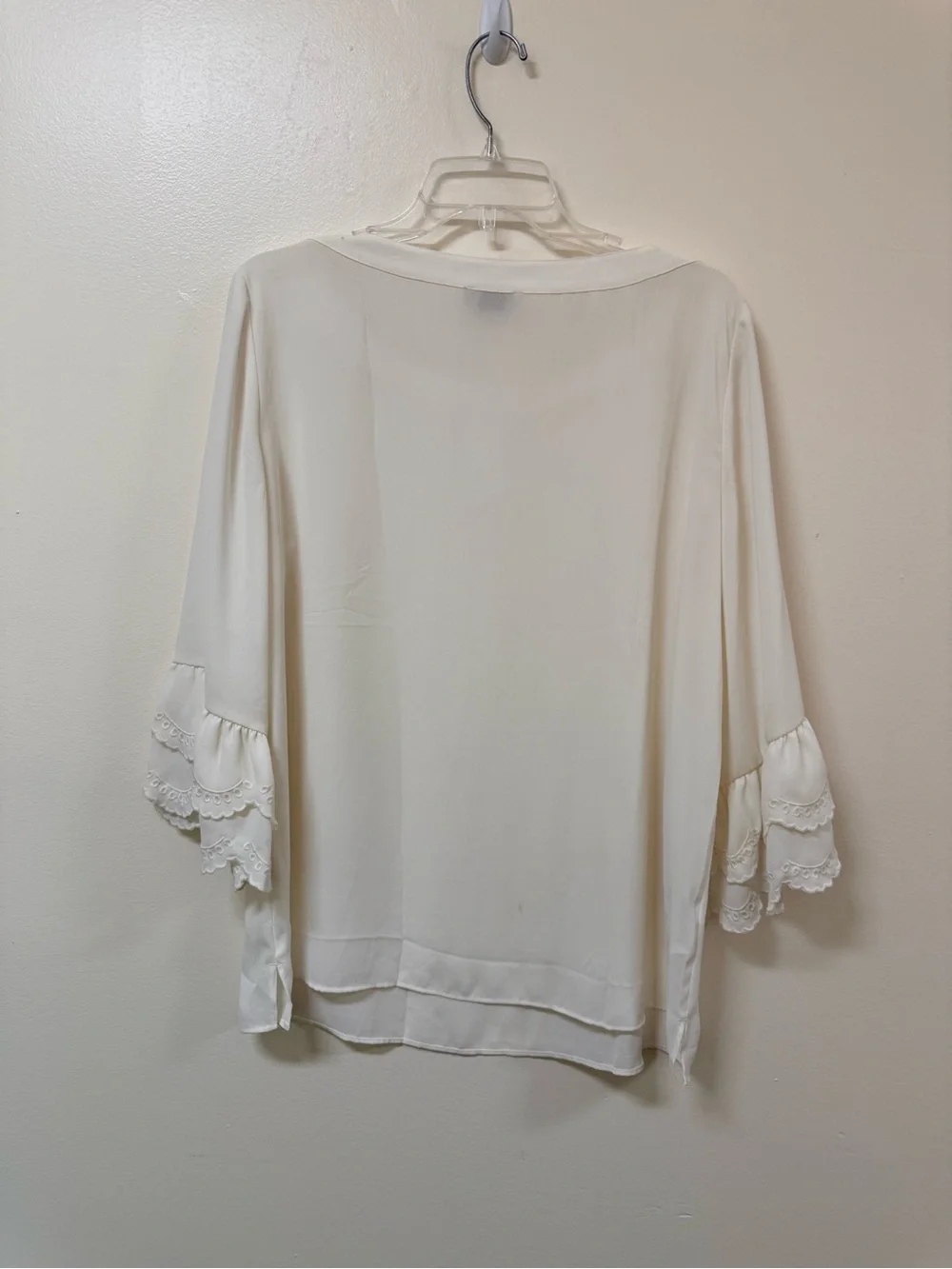 LOFT Cream Lightweight Round-Neck Blouse - Picture 4 of 5